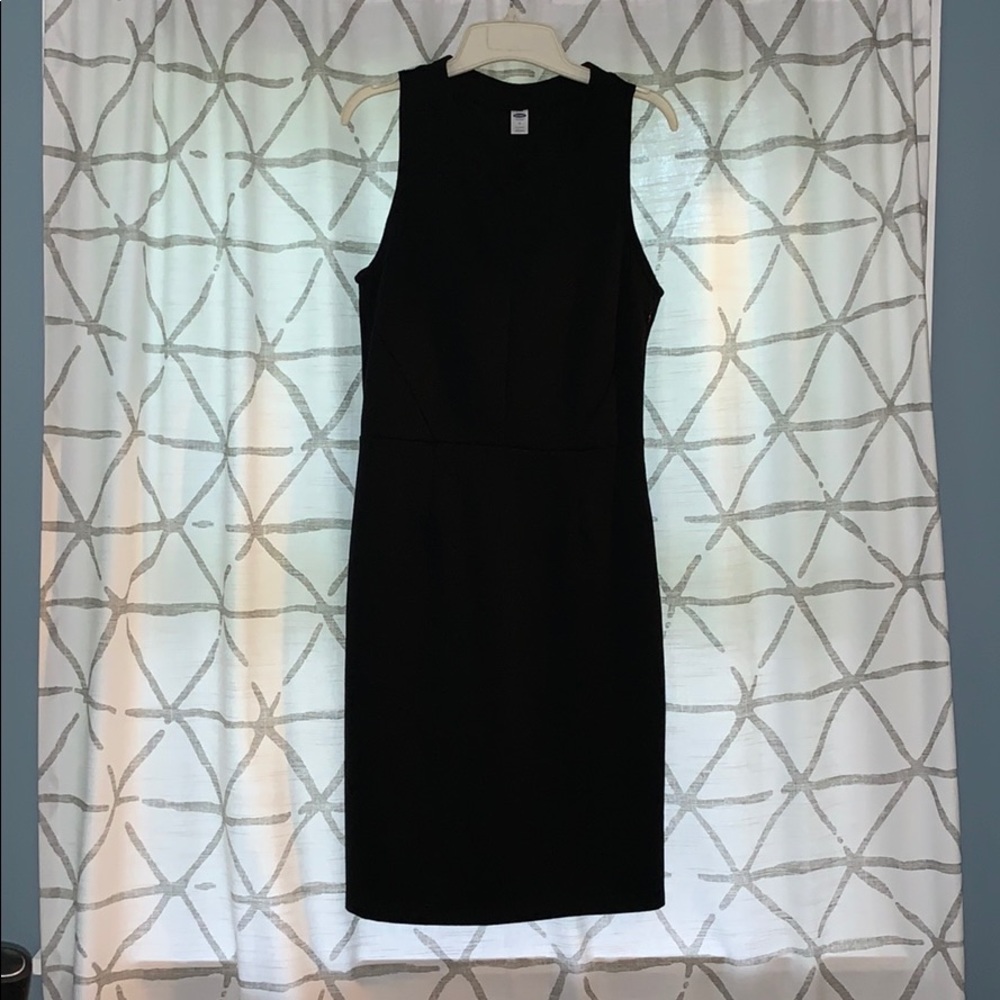 🌿3/$20 Old Navy Sleeveless Black Dress